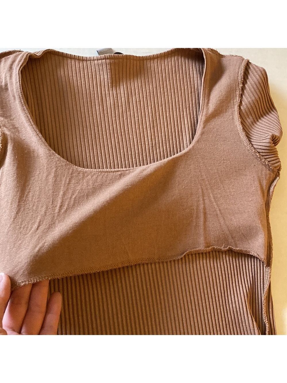 H&M Ribbed Tan Top - Picture 6 of 9